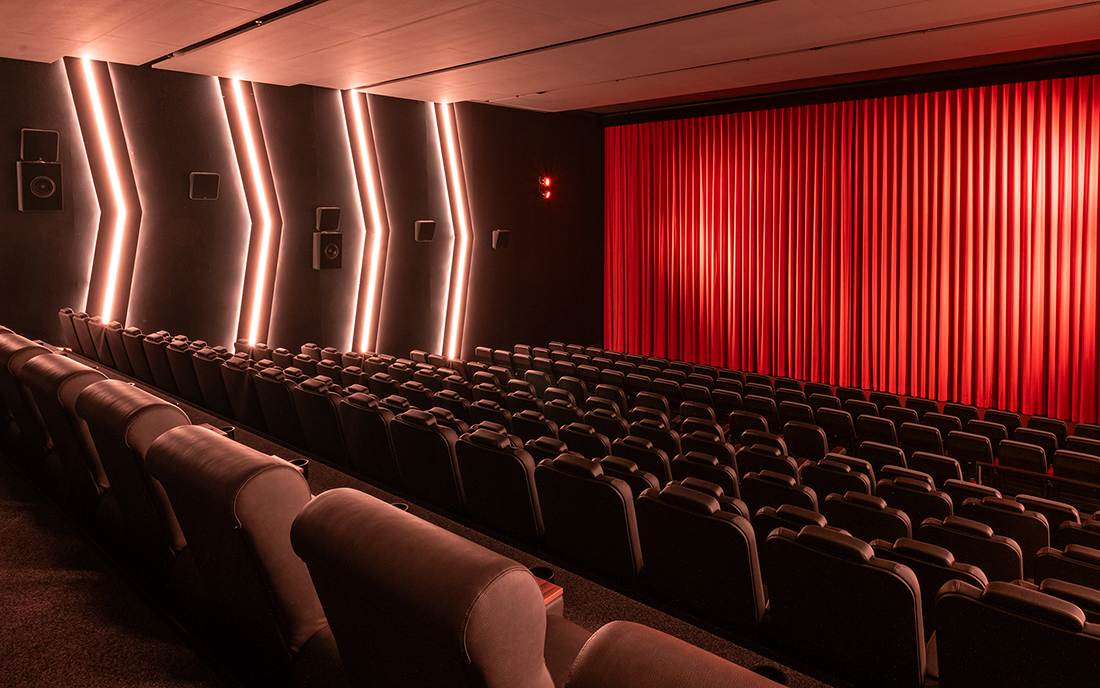 Kinogruppe Rusch - Cineplex Germering - Stefan Mayr Lighthousen